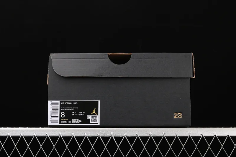 All categories Air Jordan Jordan series basketball shoes Air Jordan 1 Mid Air Jordan 1 Mid AJ1 Joe 1 white and blue 554724-106